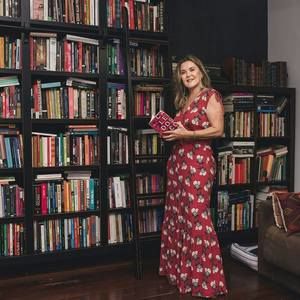 Meet your Posher, Debora